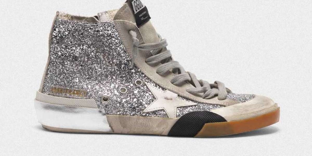 Golden Goose Sneakers Outlet