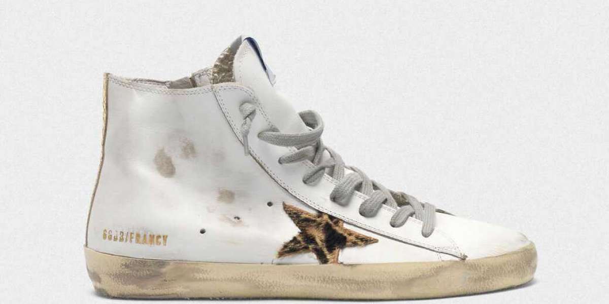 Golden Goose Sneakers outer side