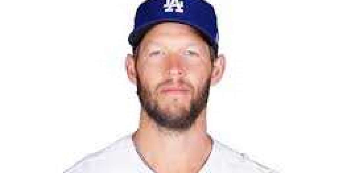 Life, Facts, Childhood, and Stats about Clayton Kershaw