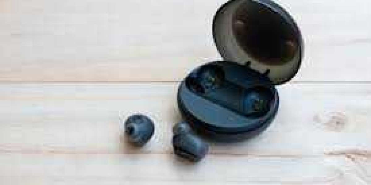 True Wireless Stereo (TWS) Earbuds for Over-ear Market Competition Opportunities, Growth and Forecast by 2032