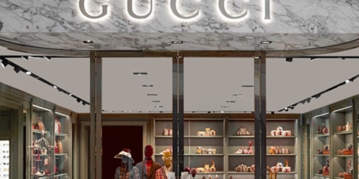 The Fascinating Enigma: Why is Gucci So Expensive? <br>﻿