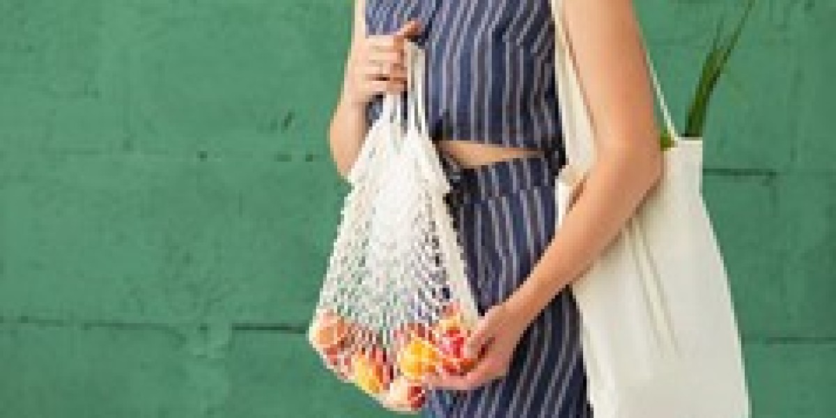 The Fashionable Side of Eco-Friendly Reusable Bags